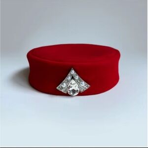 Statement vintage style hat